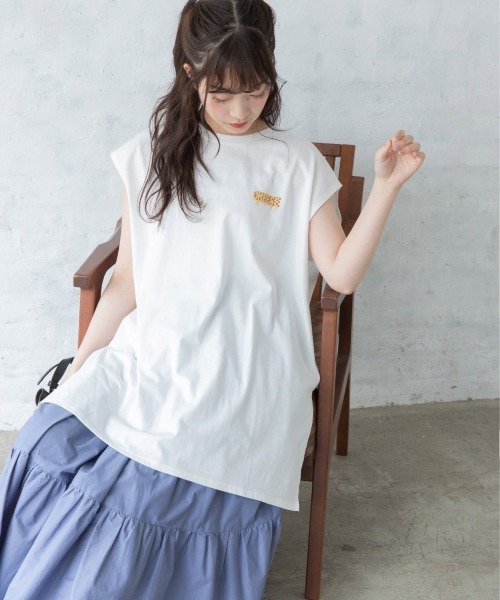 Mysa&Liina（ミーサリーナ）の「フレンチスリーブチーズプリントT（Tシャツ/カットソー・レディース・グレイッシュベージュ/オフホワイト/チャコールグレー・M）」の16枚目の写真