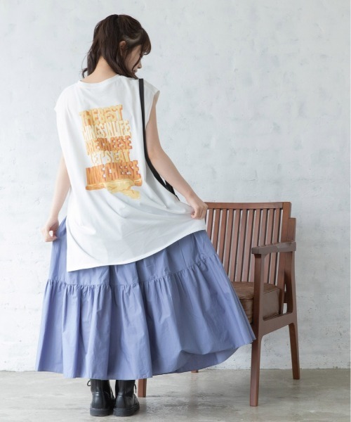 Mysa&Liina（ミーサリーナ）の「フレンチスリーブチーズプリントT（Tシャツ/カットソー・レディース・グレイッシュベージュ/オフホワイト/チャコールグレー・M）」の17枚目の写真