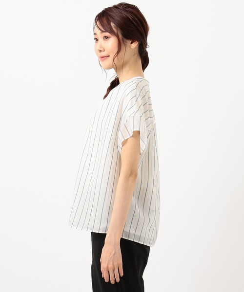 J.PRESS(ジェイプレス)の「シアーチェック&ストライプ カットソー(Tシャツ/カットソー・レディース・ホワイト系1/ダークブラウン系4/ベージュ系1/ネイビー系4・MEDIUM/LARGE)」の13枚目の写真