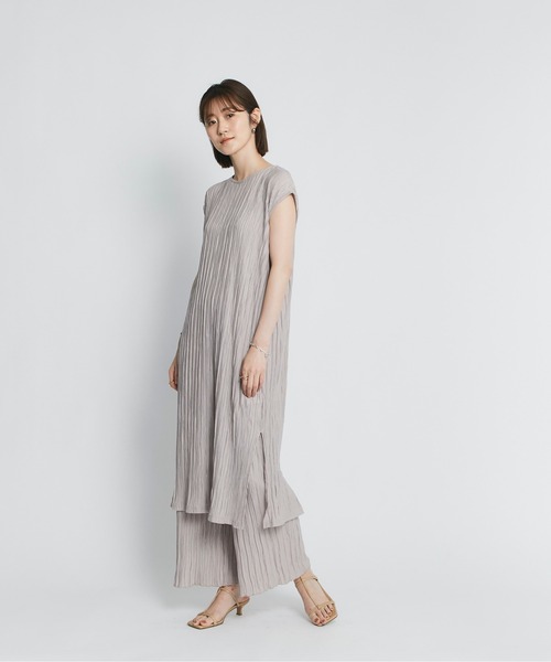 RIVE DROITE（リヴドロワ）の「プリーツセットアップ（ワンピース・レディース・ライトベージュ/ブルー・FREE）」の3枚目の写真