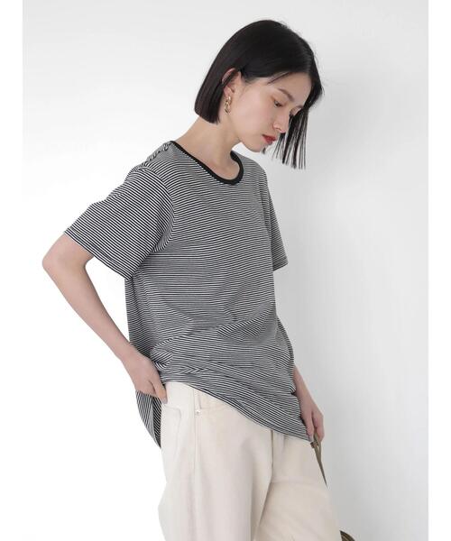 AMERICAN HOLIC（アメリカンホリック）の「クルーネックベーシック半袖カットプルオーバー（Tシャツ/カットソー・レディース・チャコールグレー/ライトグレー/イエロー/ブラック系その他4/オフホワイト・S/M/L）」の16枚目の写真