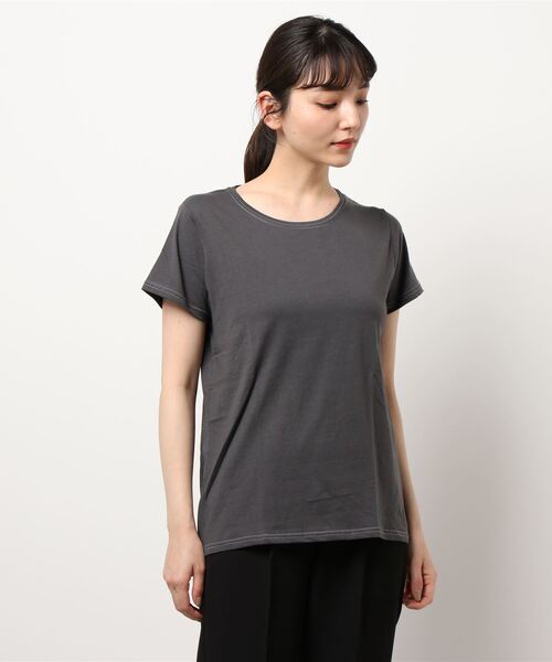 AMERICAN HOLIC（アメリカンホリック）の「クルーネックベーシック半袖カットプルオーバー（Tシャツ/カットソー・レディース・チャコールグレー/ライトグレー/イエロー/ブラック系その他4/オフホワイト・S/M/L）」の9枚目の写真