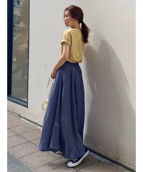 Ungrid（アングリッド）の「カラーエンブロイダリーTee（Tシャツ/カットソー・レディース・イエロー/ブルー/チャコールグレー/オフホワイト・FREE）」の5枚目の写真