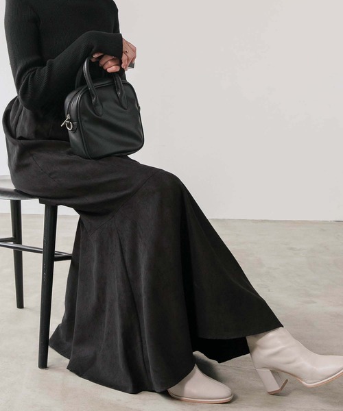 BONLECILL(ボンルシール)の「スウェードライク/リネンライク フリル切替 マーメイドロングスカート(スカート・レディース・ワイン/ブラック/ブラウン/ブラック系/ライトグリーン/ピンク/ベージュ・FREE)」の2枚目の写真