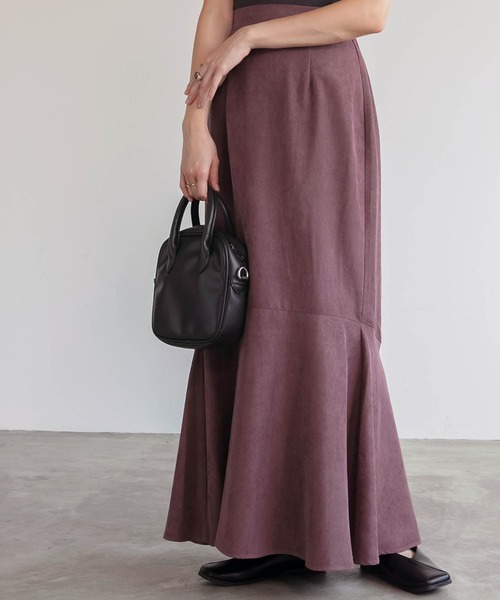 BONLECILL(ボンルシール)の「スウェードライク/リネンライク フリル切替 マーメイドロングスカート(スカート・レディース・ワイン/ブラック/ブラウン/ブラック系/ライトグリーン/ピンク/ベージュ・FREE)」の10枚目の写真
