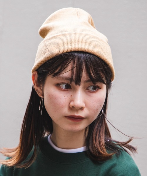 WEGO（ウィゴー）の「WEGO/カラービーニー（ニットキャップ/ビーニー・メンズ・ブルー/オレンジ/ブラック/ベージュ/ダークグリーン/ネイビー/ホワイト/ブラウン/パープル/ワイン/レッド/イエロー系その他2/杢グレー/ピンク/ターコイズブルー・FREE）」の6枚目の写真