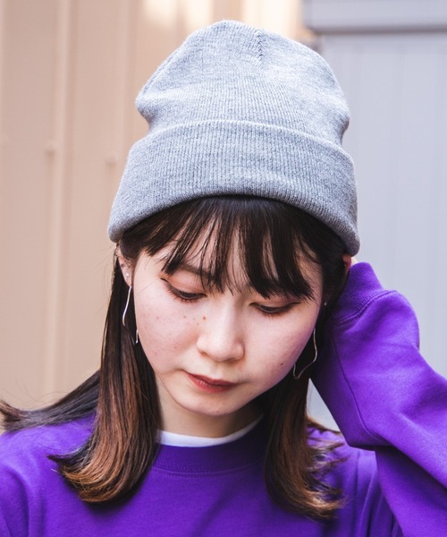 WEGO（ウィゴー）の「WEGO/カラービーニー（ニットキャップ/ビーニー・メンズ・ブルー/オレンジ/ブラック/ベージュ/ダークグリーン/ネイビー/ホワイト/ブラウン/パープル/ワイン/レッド/イエロー系その他2/杢グレー/ピンク/ターコイズブルー・FREE）」の4枚目の写真