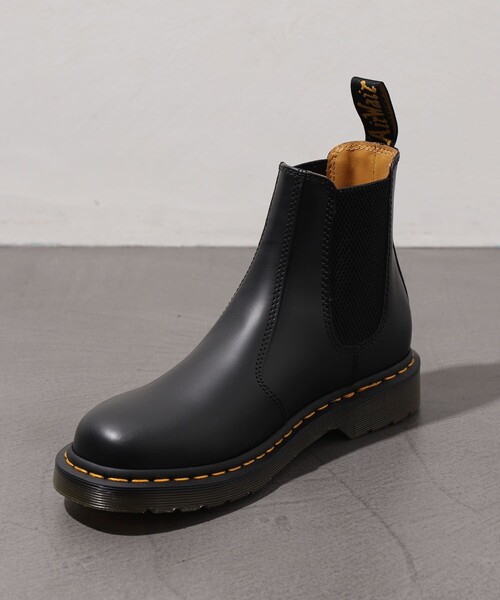 Dr. Martens(ドクターマーチン)の「【Dr.Martens /ドクターマーチン】CHELSEA BOOT/チェルシーブーツ/2976 サイドゴアブーツ(ブーツ・レディース・イエロー/ホワイト/ブラック・9/4/5/6/7/8)」の7枚目の写真