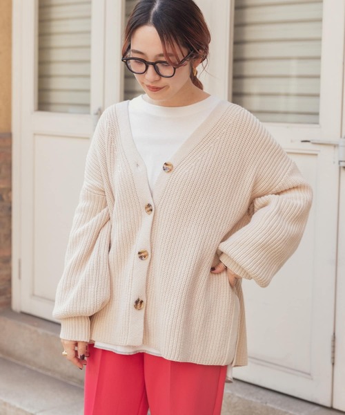 ITEMS URBANRESEARCH(アイテムズ アーバンリサーチ)の「片畦ボリュームニットカーディガン(カーディガン/ボレロ・レディース・グリーン/ブラウン/イエロー/ベージュ/ブラック・FREE)」の3枚目の写真