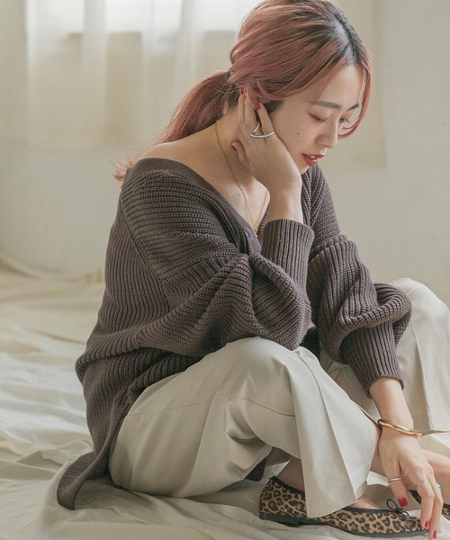 ITEMS URBANRESEARCH(アイテムズ アーバンリサーチ)の「片畦ボリュームニットカーディガン(カーディガン/ボレロ・レディース・グリーン/ブラウン/イエロー/ベージュ/ブラック・FREE)」の6枚目の写真