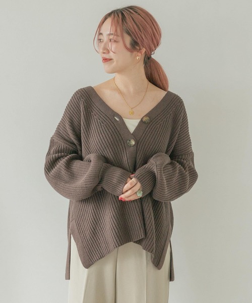 ITEMS URBANRESEARCH(アイテムズ アーバンリサーチ)の「片畦ボリュームニットカーディガン(カーディガン/ボレロ・レディース・グリーン/ブラウン/イエロー/ベージュ/ブラック・FREE)」の8枚目の写真