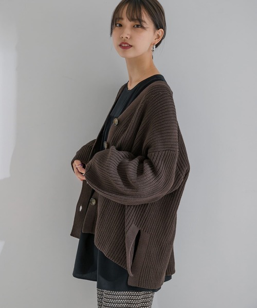 ITEMS URBANRESEARCH(アイテムズ アーバンリサーチ)の「片畦ボリュームニットカーディガン(カーディガン/ボレロ・レディース・グリーン/ブラウン/イエロー/ベージュ/ブラック・FREE)」の14枚目の写真