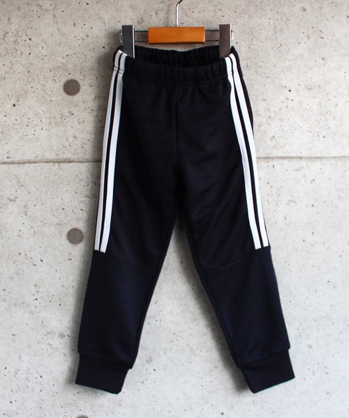 THE CASUAL（カジュアル）の「ライン入り 切替 ジョガーパンツ キッズ（その他パンツ・キッズ・ブラック/ブルー系その他/杢グレー/グレー系その他/チャコール/ネイビー/ベージュ系その他/グレー系その他2/ベージュ/ブラック系その他・140cm/150cm/130cm/110cm/160cm/120cm）」の20枚目の写真