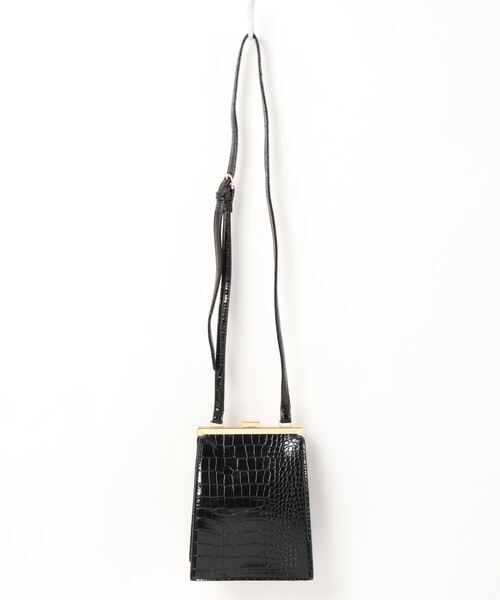 AULI(アウリィ)の「クロコ柄スクエアロックショルダーバッグ(ショルダーバッグ・レディース・ブラック/ブラウン/グレイッシュベージュ・FREE)」の17枚目の写真