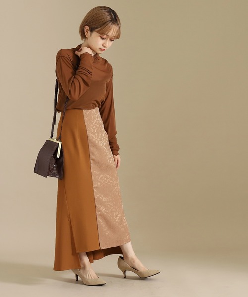 AULI(アウリィ)の「クロコ柄スクエアロックショルダーバッグ(ショルダーバッグ・レディース・ブラック/ブラウン/グレイッシュベージュ・FREE)」の12枚目の写真