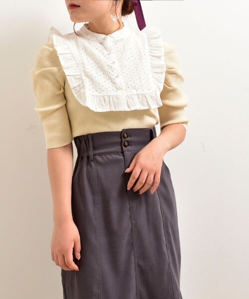 MAJESTIC LEGON（マジェスティックレゴン）の「ガーリースタイトップス（ニット/セーター・レディース・ブラック/アイボリー・MEDIUM）」の2枚目の写真