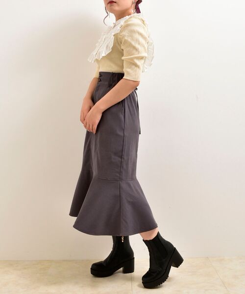 MAJESTIC LEGON（マジェスティックレゴン）の「ガーリースタイトップス（ニット/セーター・レディース・ブラック/アイボリー・MEDIUM）」の3枚目の写真