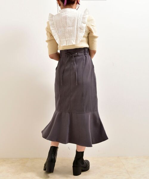 MAJESTIC LEGON（マジェスティックレゴン）の「ガーリースタイトップス（ニット/セーター・レディース・ブラック/アイボリー・MEDIUM）」の11枚目の写真