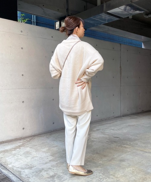 DouDou(ドゥドゥ)の「【新色追加】【WEB限定】ビッグシルエットクルーネックプルオーバー(ニット/セーター・レディース・アイボリー/ライトベージュ/ブラック/チャコールグレー・FREE)」の15枚目の写真