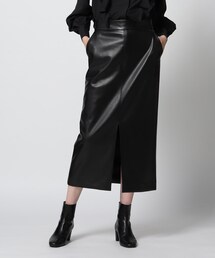 DRESSTERIOR | 【スタイリスト亀恭子さんコラボアイテム】フェイクレザースカート(スカート)