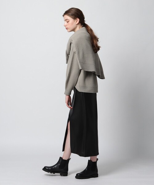 DRESSTERIOR（ドレステリア）の「◆【スタイリスト亀恭子さんコラボアイテム】フェイクレザースカート（スカート・レディース・ベージュ/ブラック・36/34/40/38）」の10枚目の写真