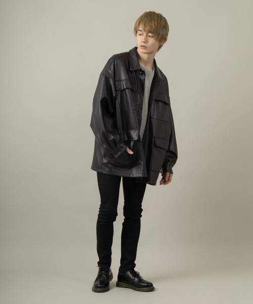 SlashDate(スラッシュデイト)の「フェイクレザーファティーグジャケット/ビッグシルエット(ミリタリージャケット・メンズ・ブラック/アイボリー/ブルー・M/L)」の15枚目の写真