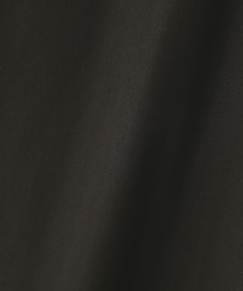 MHL.(エムエイチエル)の「PROOFED COTTON NYLON TWILL(ステンカラーコート・メンズ・ダークブラウン・X-LARGE/SMALL/LARGE/MEDIUM)」の2枚目の写真