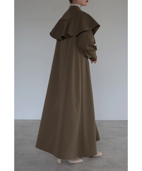 Bonjour Sagan(ボンジュールサガン)の「アレンジフリルカラーロングワンピース(ワンピース・レディース・ブラック/カーキ・FREE)」の7枚目の写真