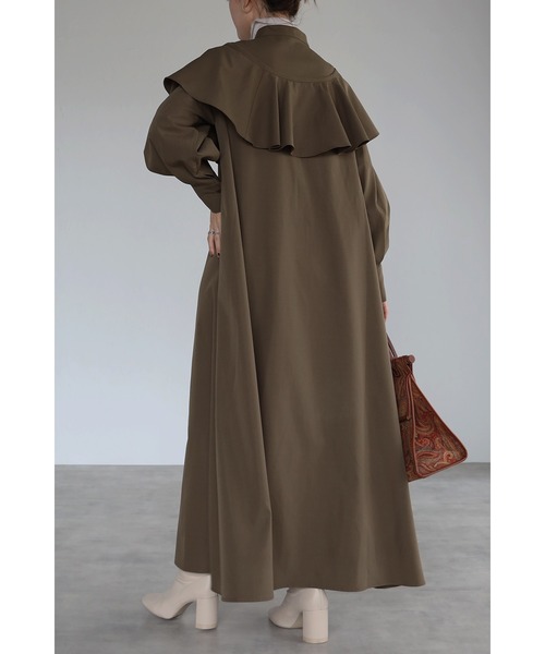 Bonjour Sagan(ボンジュールサガン)の「アレンジフリルカラーロングワンピース(ワンピース・レディース・ブラック/カーキ・FREE)」の8枚目の写真