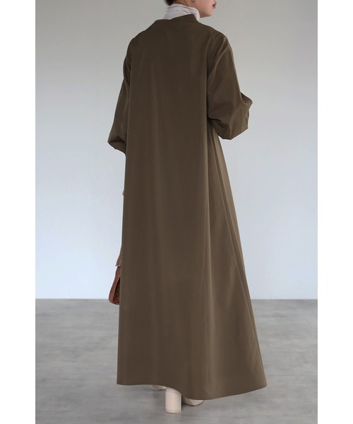 Bonjour Sagan(ボンジュールサガン)の「アレンジフリルカラーロングワンピース(ワンピース・レディース・ブラック/カーキ・FREE)」の13枚目の写真