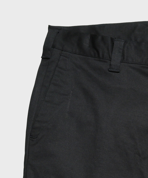 NIDO(ニド)の「スケーターツイルパンツ(チノパンツ・メンズ・チャコールグレー/ブラック/ベージュ/グリーン・M/L)」の9枚目の写真