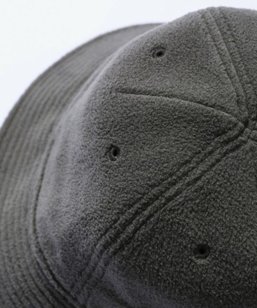 WILD THINGS(ワイルドシングス)の「WILDTHINGS / ワイルドシングス POLARTEC WIND METRO HAT ワンポイント フリース ハット 保温 軽量 サイズ調節(ハット・メンズ・ブラック/グレー/ダークオリーブ・FREE)」の4枚目の写真