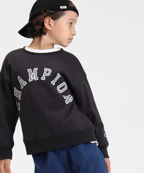 Champion（チャンピオン）の「【Champion】アーチロゴプルオーバー（スウェット・キッズ・グリーン/ホワイト/ベージュ/ブラック・130/120/140/105）」の2枚目の写真