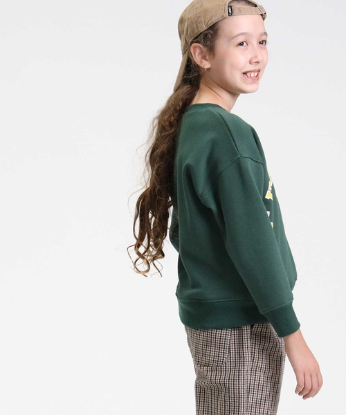 Champion（チャンピオン）の「【Champion】アーチロゴプルオーバー（スウェット・キッズ・グリーン/ホワイト/ベージュ/ブラック・130/120/140/105）」の18枚目の写真