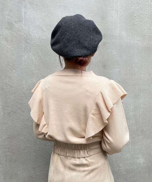 MAJESTIC LEGON(マジェスティックレゴン)の「クラシカルパターンフリルニット(ニット/セーター・レディース・ホワイト系その他2/ブラック系その他/グレー系その他/ブラック系その他2/ブラウン系その他2・MEDIUM)」の14枚目の写真