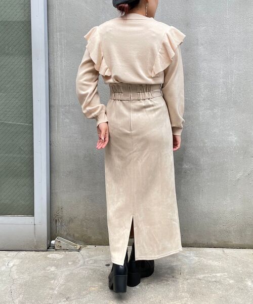 MAJESTIC LEGON(マジェスティックレゴン)の「クラシカルパターンフリルニット(ニット/セーター・レディース・ホワイト系その他2/ブラック系その他/グレー系その他/ブラック系その他2/ブラウン系その他2・MEDIUM)」の18枚目の写真