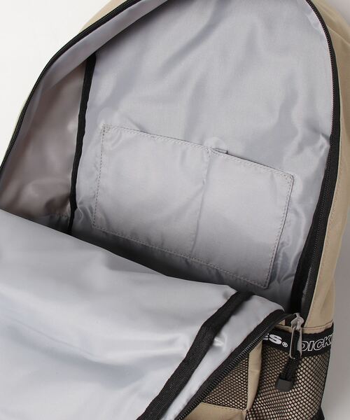 Dickies（ディッキーズ）の「Dickies/ディッキーズ ロゴテープ バックパック DK LOGO TAPE BACKPACK（バックパック/リュック・メンズ・ブラック/ベージュ/ネイビー・ONE SIZE）」の4枚目の写真
