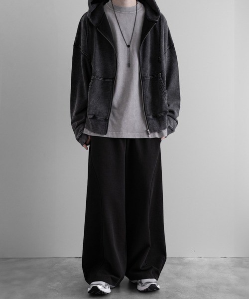 RUUBON（ルーボン）の「【RUUBON】rustic long sleeve Tee / ラスティック ロングスリーブTシャツ / ロンT（Tシャツ/カットソー・メンズ・チャコールグレー/オフホワイト/グレー系/グレー×ホワイト/ホワイト×ブラック/ブラック×ホワイト/ダークネイビー/グレイッシュベージュ/ブラック/ナチュラル/ブラウン/ブラウン系1/ダークグレー/ライトグレー/ブラック系1/ホワイト系1・S/M/L）」の21枚目の写真