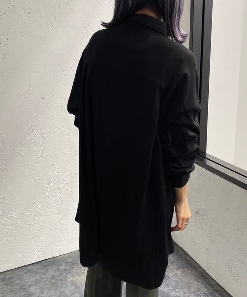 apres jour mignon(アプレジュールミニョン)の「トロミBIGシャツ【ZOZOTOWN限定アイテム】(シャツ/ブラウス・レディース・ブラック/オフホワイト/アイボリー・X-LARGE/フリー)」の15枚目の写真