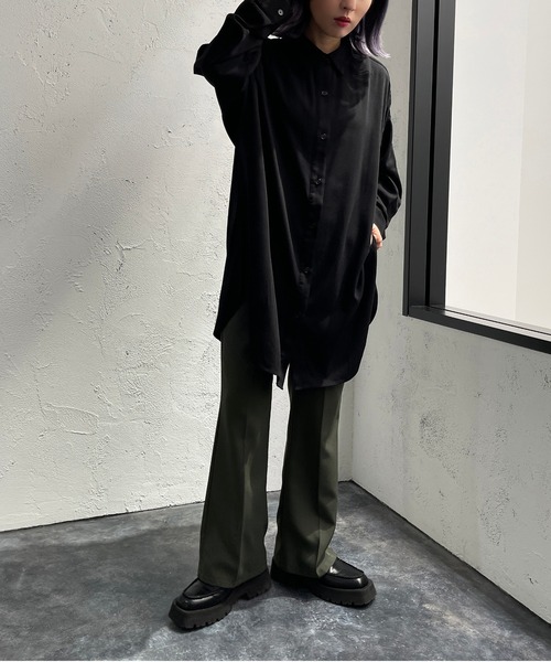 apres jour mignon(アプレジュールミニョン)の「トロミBIGシャツ【ZOZOTOWN限定アイテム】(シャツ/ブラウス・レディース・ブラック/オフホワイト/アイボリー・X-LARGE/フリー)」の16枚目の写真