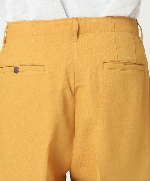 JOURNAL STANDARD(ジャーナルスタンダード)の「カラーポリエステル 2タック パンツ(スラックス・メンズ・パープル/マスタード/グリーン/ブラック系その他/ベージュ・MEDIUM/LARGE)」の18枚目の写真