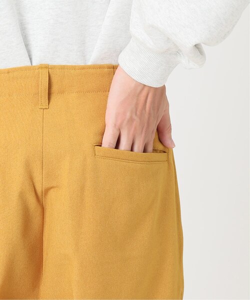 JOURNAL STANDARD(ジャーナルスタンダード)の「カラーポリエステル 2タック パンツ(スラックス・メンズ・パープル/マスタード/グリーン/ブラック系その他/ベージュ・MEDIUM/LARGE)」の17枚目の写真