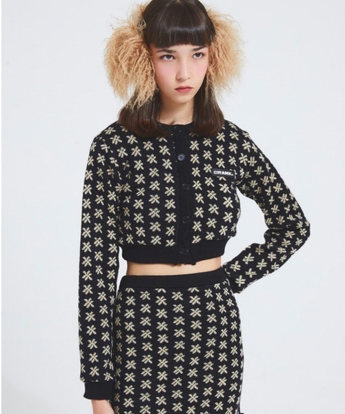 CRANK（クランク）の「【CRANK/クランク】FLOWER KNIT CARDIGAN/花柄 ニット ニットカーディガン 花柄カーディガン セットアップ（カーディガン/ボレロ・レディース・ブラック/ピンク・ONE SIZE）」の3枚目の写真
