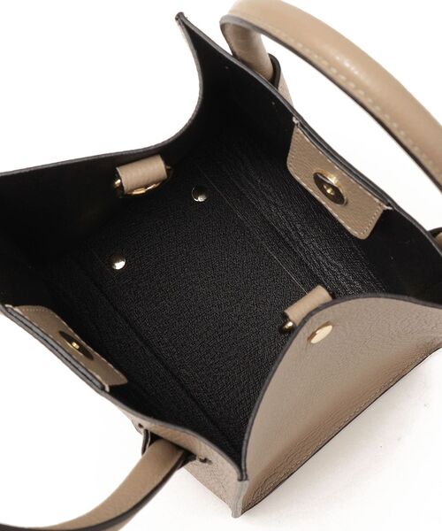 MARCO BIANCHINI(マルコビアンチーニ)の「MARCO BIANCHINI: 2WAY スクエア デザイン ショルダーバッグ◇(ショルダーバッグ・レディース・ホワイト/ベージュ/ピンク・ONE SIZE)」の13枚目の写真