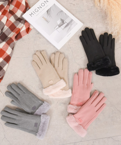 DAY CLOSET(デイ クローゼット)の「レディース スマホ対応裏起毛ふんわりファー手袋(手袋・レディース・グレー/ピンク/ブラック/ベージュ/ワイン/ダークベージュ/ダークブラウン/ブラウン/ダークグレー/ブルー・ONE SIZE)」の21枚目の写真