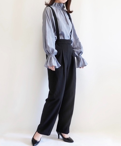 ECRIRE(エクリール)の「【haushinkaコラボ】3WAYサスペンダー付きワイドパンツ(その他パンツ・レディース・ブラック/ベージュ・M/L)」の4枚目の写真