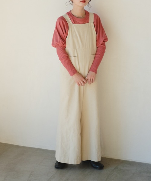 Kastane(カスタネ)の「ロングリブクルーニット(ニット/セーター・レディース・オフホワイト/ピンク/ライトベージュ・FREE)」の15枚目の写真