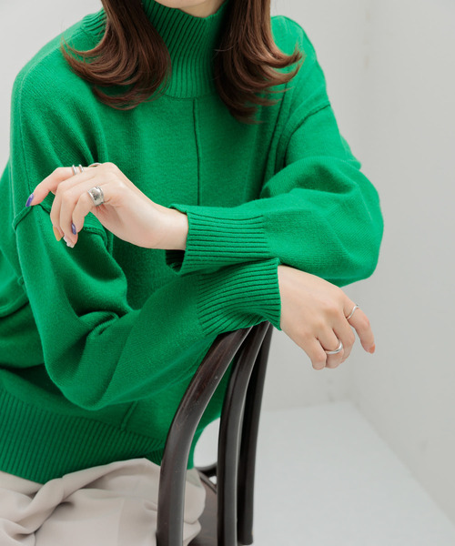 ITEMS URBANRESEARCH（アイテムズ アーバンリサーチ）の「ハイネック