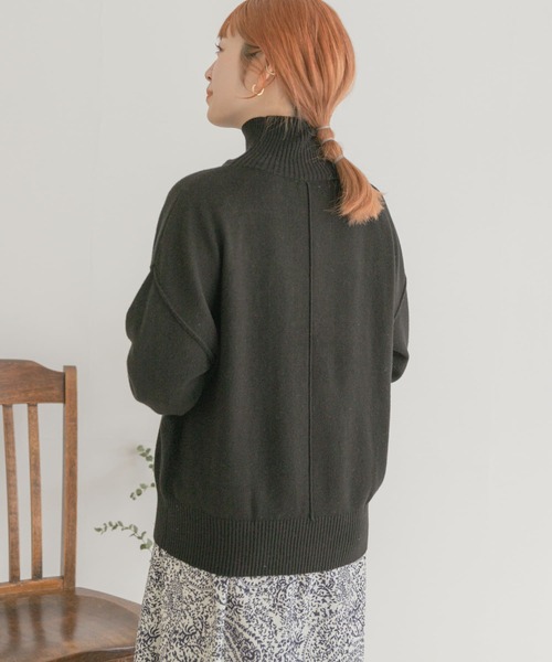 ITEMS URBANRESEARCH(アイテムズ アーバンリサーチ)の「ハイネックワイドニット2(ニット/セーター・レディース・ブラック/オフホワイト/オレンジ/グリーン・FREE)」の13枚目の写真