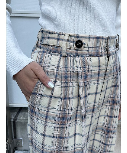 ENVYM（アンビー）の「タックスラックスＰＴ（スラックス・レディース・ブラック/ベージュ/チェック/グレー・FREE）」の21枚目の写真